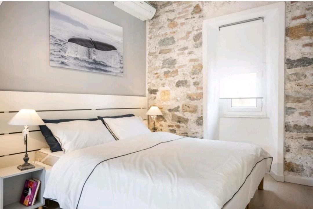 Whale Song Apartment - With Private Parking Λα Σπέτσια Εξωτερικό φωτογραφία